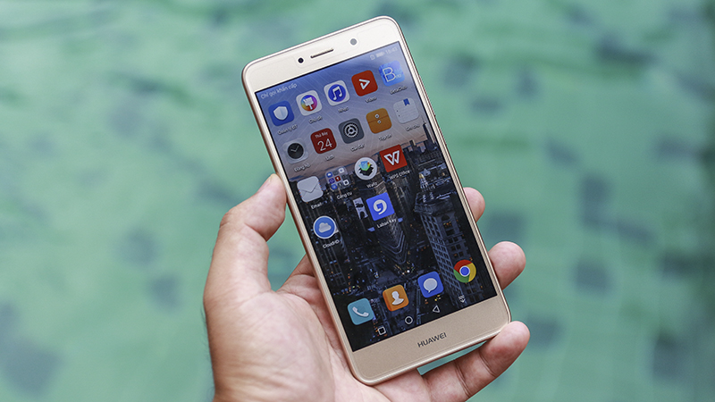 Trên tay Huawei Y7 Prime Trên tay Huawei Y7 Prime
