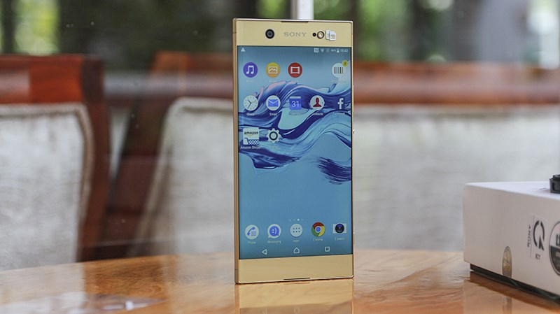 Trên tay Xperia XA1 Ultra Trên tay Xperia XA1 Ultra
