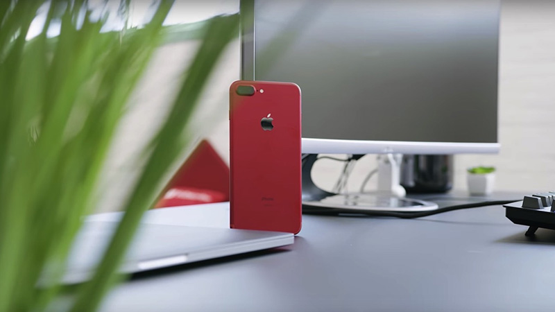 iPhone màu Đỏ iPhone màu Đỏ