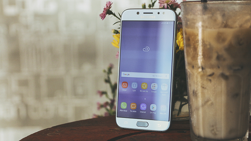 Mở hộp Galaxy J7 Pro phiên bản thương mại Mở hộp Galaxy J7 Pro phiên bản thương mại