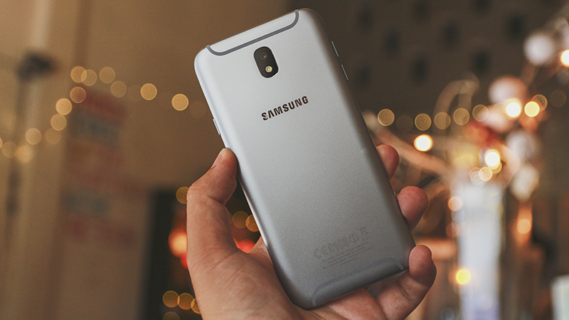 Samsung Galaxy J7 Pro Samsung Galaxy J7 Pro
