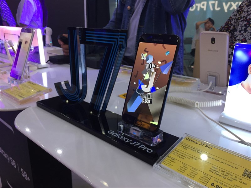 j7 pro j7 pro