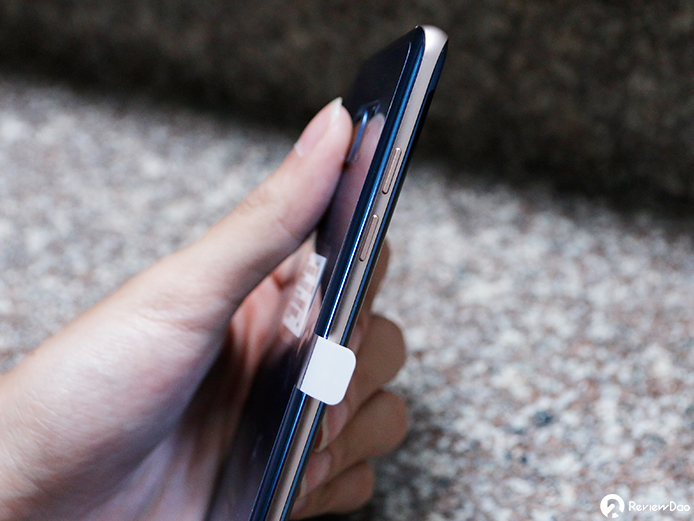 Trên tay Galaxy Note FE màu xanh san hô đầu tiên tại Việt Nam