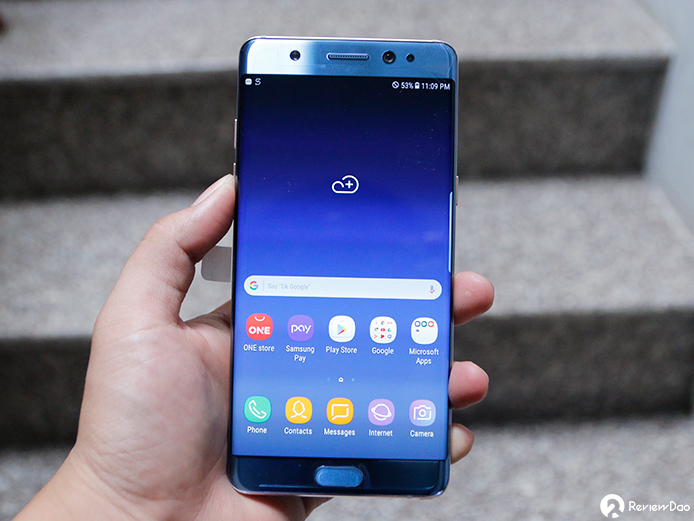 Trên tay Galaxy Note FE màu xanh san hô đầu tiên tại Việt Nam