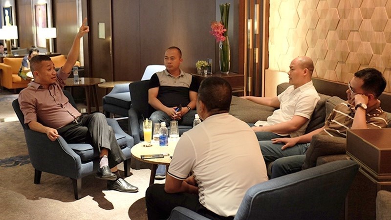 CEO Thế Giới Di Động: Chúng tôi bán sản phẩm BKAV vì họ rất tâm huyết CEO Thế Giới Di Động: Chúng tôi bán sản phẩm BKAV vì họ rất tâm huyết
