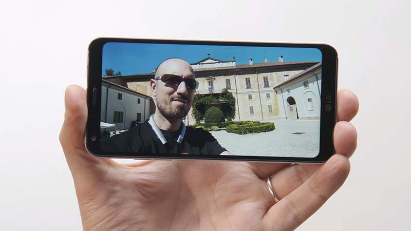 Trên tay LG Q6