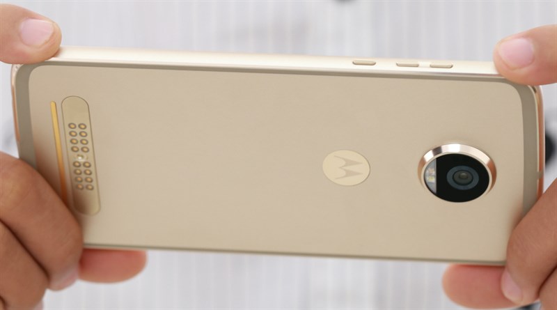 Motorola Moto Z2 Play