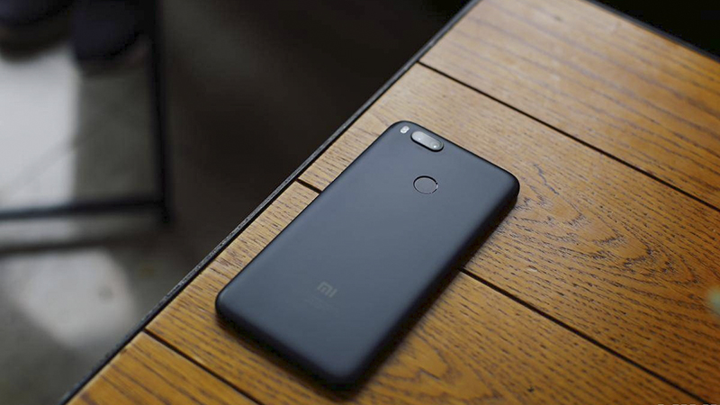Trên tay Xiaomi Mi 5X Trên tay Xiaomi Mi 5X