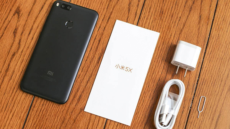Trên tay Xiaomi Mi 5X Trên tay Xiaomi Mi 5X