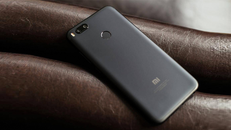 Trên tay Xiaomi Mi 5X Trên tay Xiaomi Mi 5X