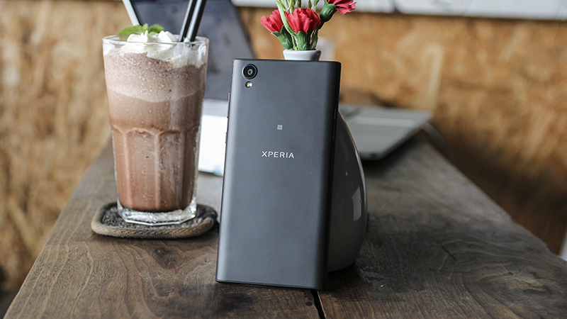 Xperia L1 thiết kế