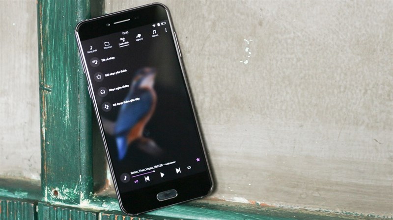 Xài Bphone 2 tôi thấy thích hơn xài iPhone Xài Bphone 2 tôi thấy thích hơn xài iPhone