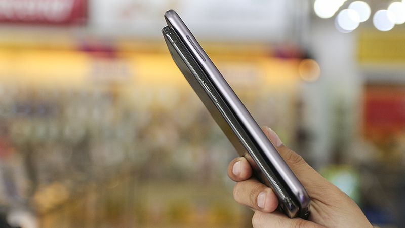 So sánh Bphone 2017 và Xiaomi Mi 6 So sánh Bphone 2017 và Xiaomi Mi 6