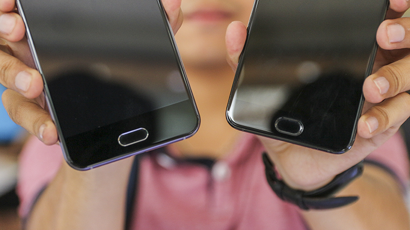 So sánh Bphone 2017 và Xiaomi Mi 6 So sánh Bphone 2017 và Xiaomi Mi 6