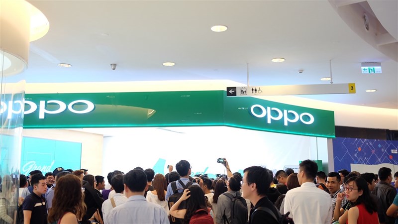 OPPO khai trương Brand Shop tại TP.HCM