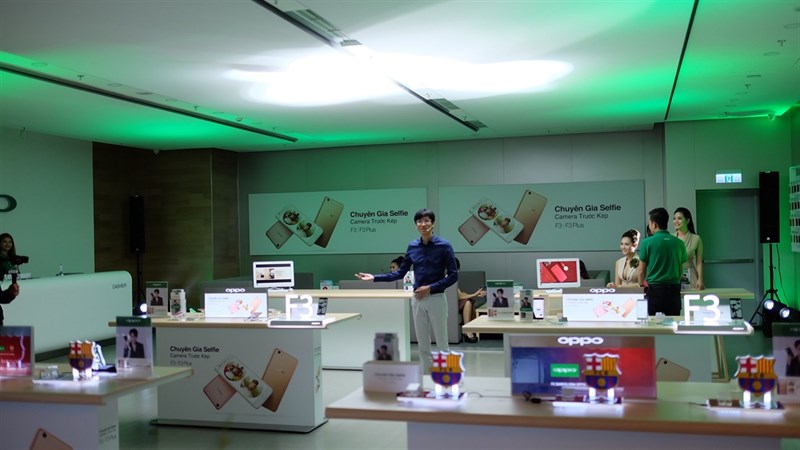 OPPO khai trương Brand Shop tại TP.HCM