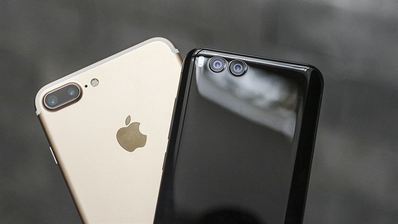So sánh camera Xiaomi Mi 6 và iPhone 7 Plus So sánh camera Xiaomi Mi 6 và iPhone 7 Plus