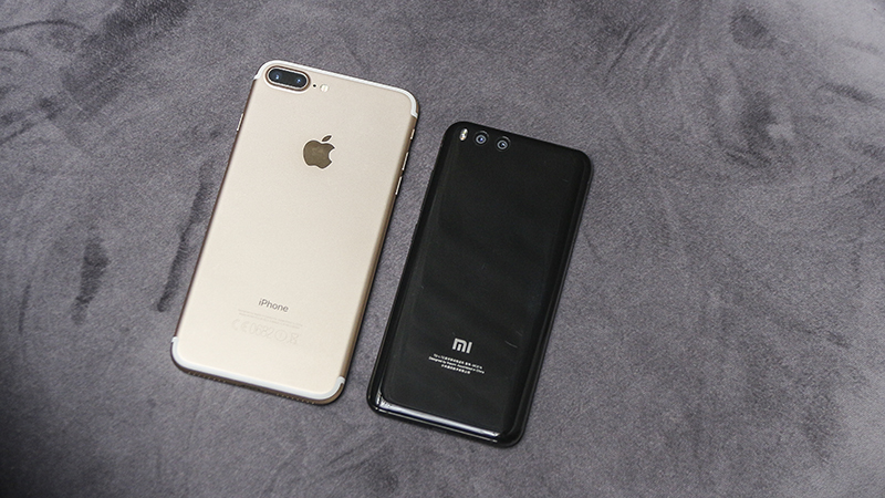 So sánh camera Xiaomi Mi 6 và iPhone 7 Plus So sánh camera Xiaomi Mi 6 và iPhone 7 Plus