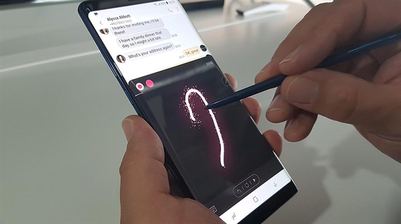 Galaxy Note 8 - S Pen Galaxy Note 8 - S Pen
