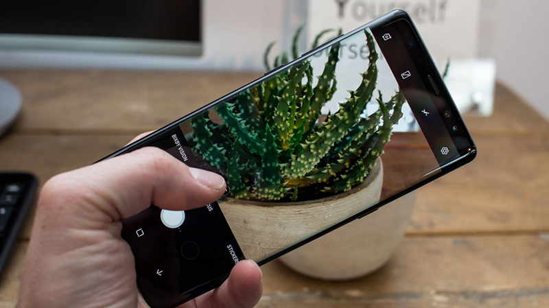 note_8_super_zoom_800x449 v