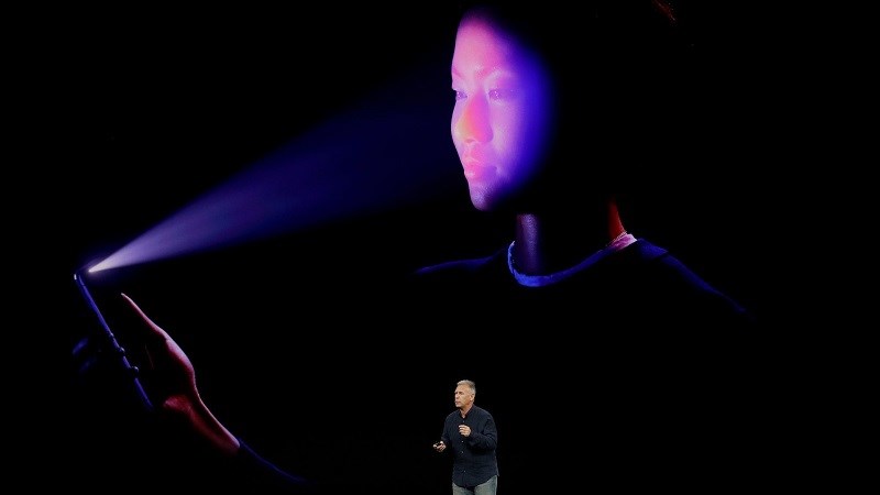 iPhone X với Face ID có giúp bảo mật khuôn mặt bùng nổ trong tương lai?