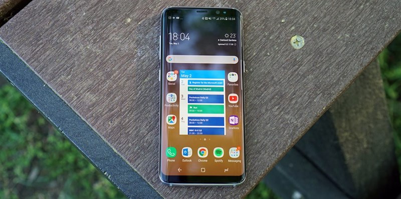 Màn hình vô cực tỷ lệ 18:9 trên Galaxy S8 đang trở thành xu hướng