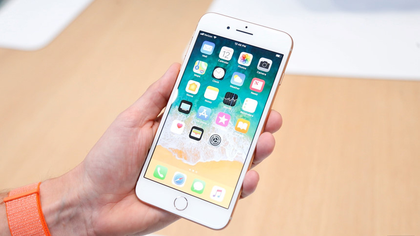 iPhone 8 iPhone 8