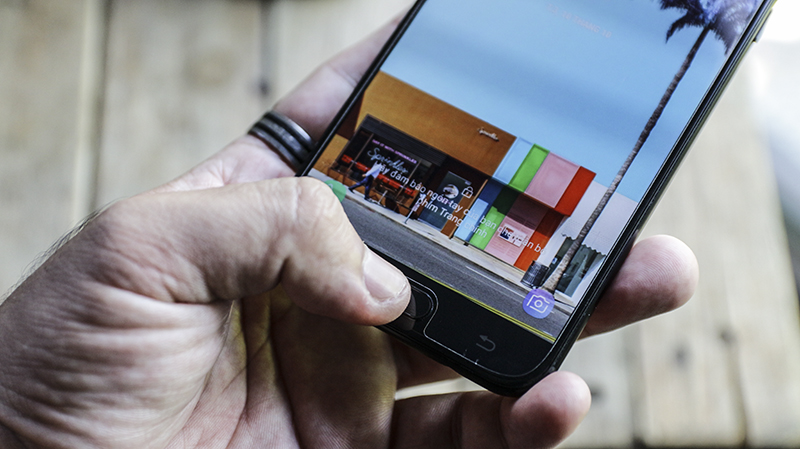 Đánh giá chi tiết Galaxy J7+