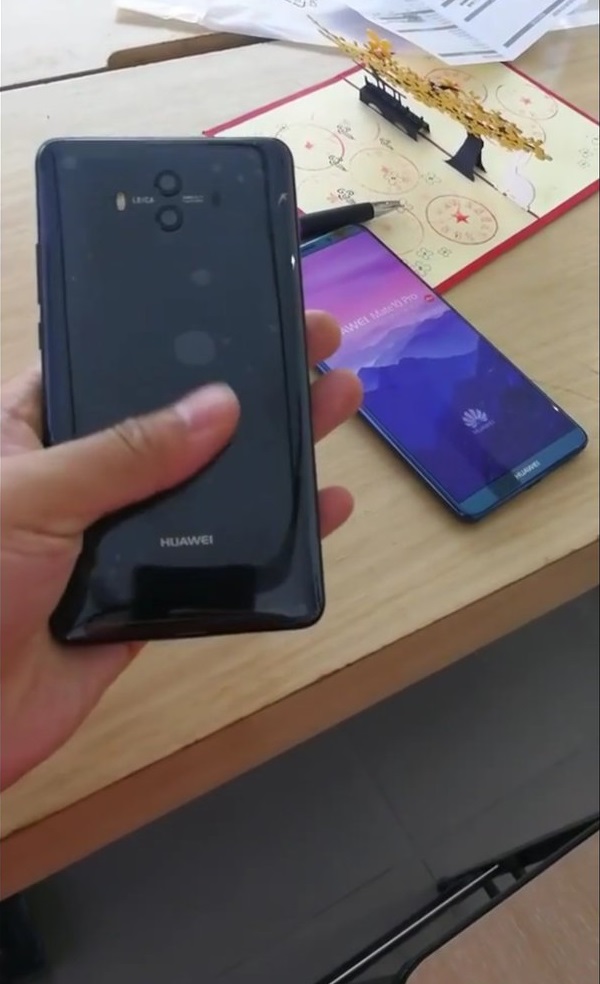 Huawei Mate 10, Mate 10 Pro lộ ảnh thực tế trước ngày ra mắt Huawei Mate 10, Mate 10 Pro lộ ảnh thực tế trước ngày ra mắt