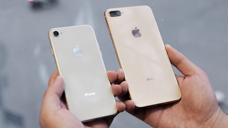 iPhone 8 & iPhone 8 Plus iPhone 8 & iPhone 8 Plus