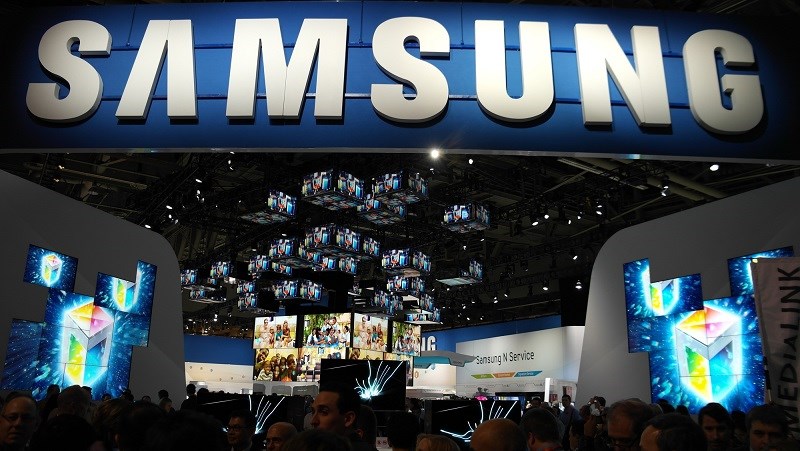 Samsung giới thiệu 3 CEO mới và công bố lợi nhuận kỷ lục quý 3/2017 Samsung giới thiệu 3 CEO mới và công bố lợi nhuận kỷ lục quý 3/2017