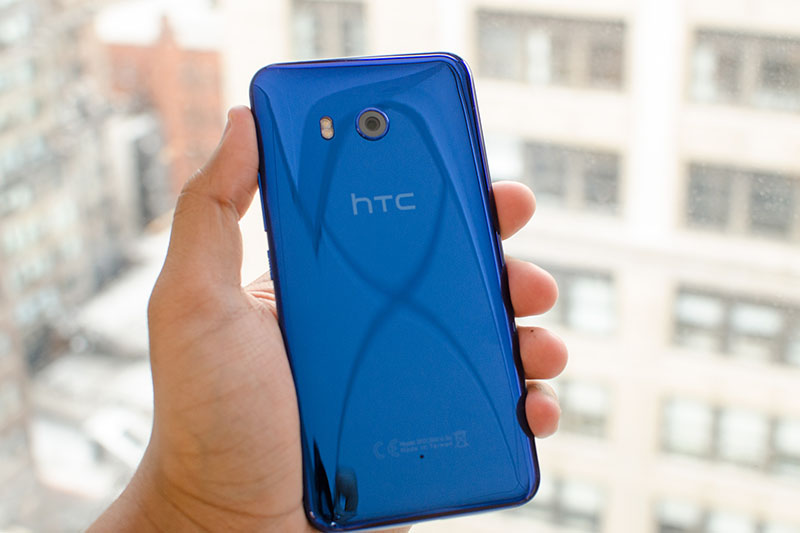 Ra mắt HTC U11 Life