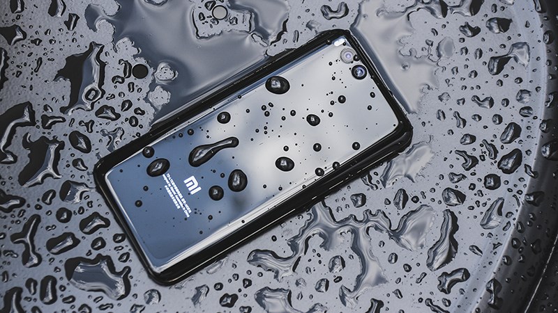 Xiaomi sẽ tung smartphone hội đủ 3 tính năng chống nước, sốc và bụi Xiaomi sẽ tung smartphone hội đủ 3 tính năng chống nước, sốc và bụi