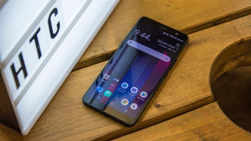 Doanh thu của HTC trong tháng 10 giảm 25.8% so với cùng kỳ năm ngoái Doanh thu của HTC trong tháng 10 giảm 25.8% so với cùng kỳ năm ngoái