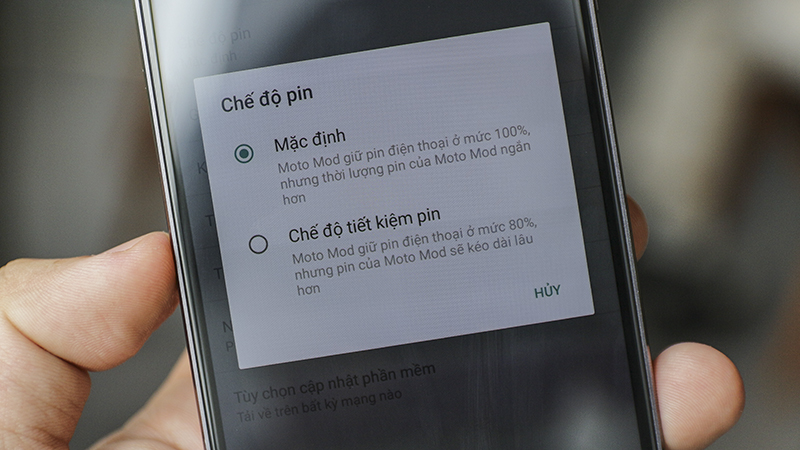 Đánh giá pin Moto Z2 Play và Moto Mod pin Đánh giá pin Moto Z2 Play và Moto Mod pin