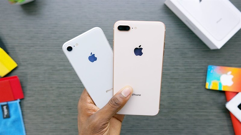 iPhone 8 và 8 Plus