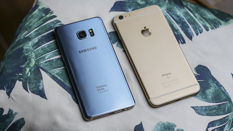 So sánh Galaxy Note FE và iPhone 6S Plus So sánh Galaxy Note FE và iPhone 6S Plus