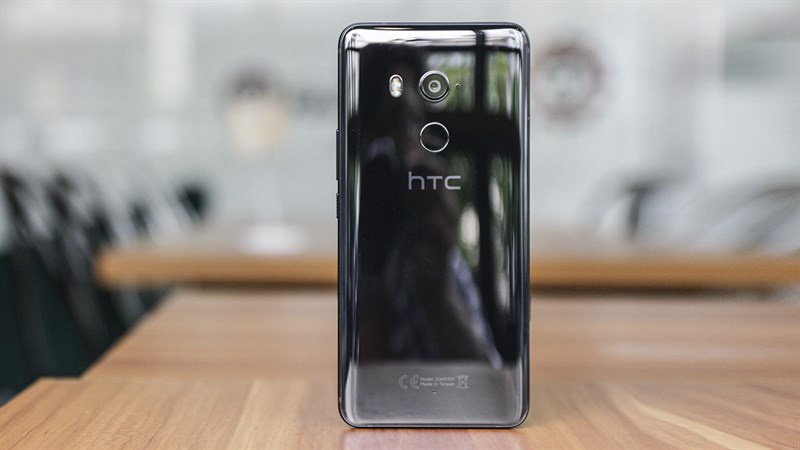 Trải nghiệm HTC U11 Plus
