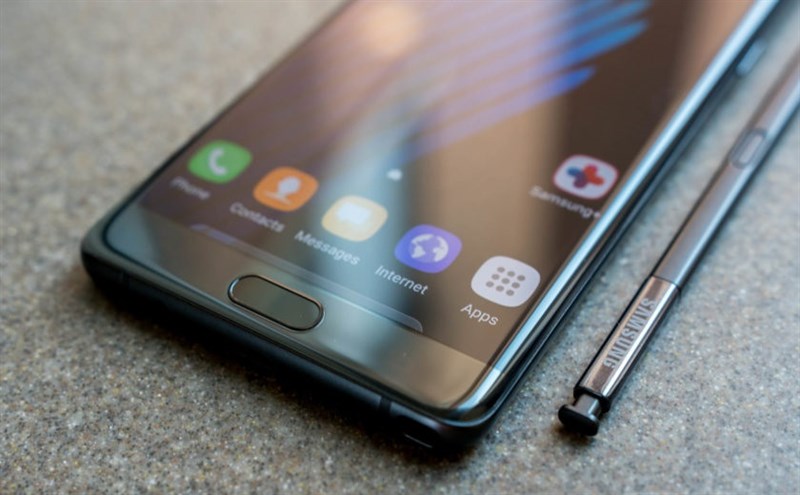 Nên chọn Galaxy Note FE, Note 5 hay Note 8?