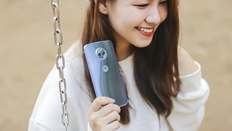 Đánh giá chi tiết Moto X4