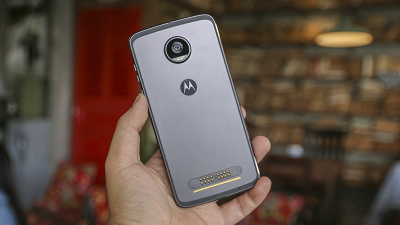 Thết kế Moto Z2 Play Thết kế Moto Z2 Play