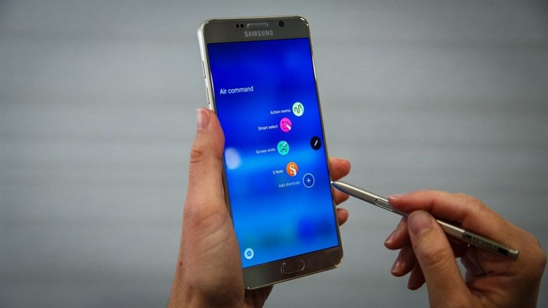 Galaxy Note 5 và dòng Sony Xperia XA1 vừa nhận bản cập nhật mới