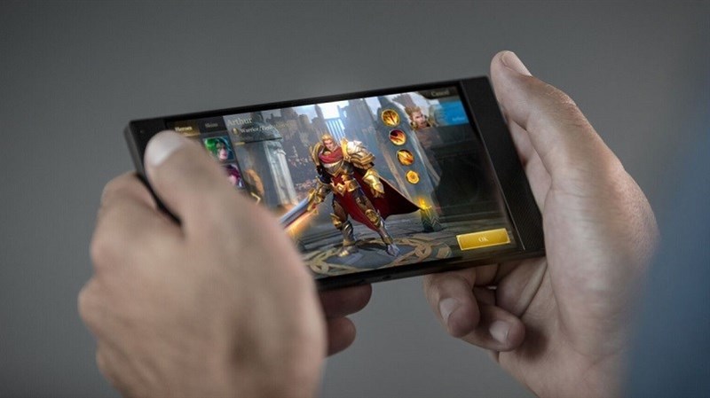 Razer Phone đã cháy hàng tại Microsoft Store, sắp sửa có mặt tại châu Á