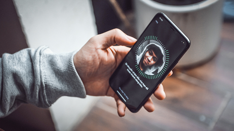 Đánh giá chi tiết iPhone X