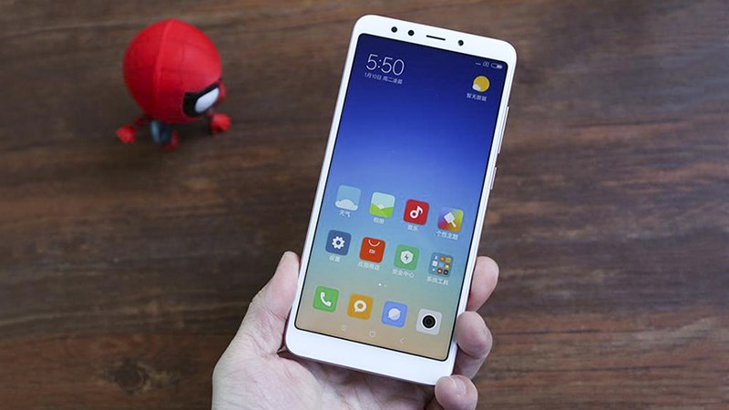 Trên tay Xiaomi Redmi 5