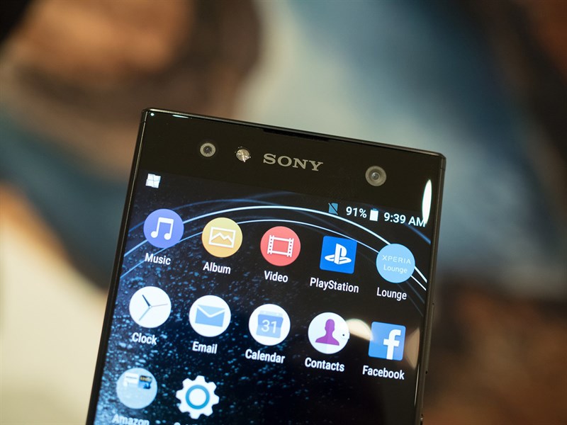 Trên tay nhanh Sony Xperia XA2: Siêu phẩm tầm trung trở lại