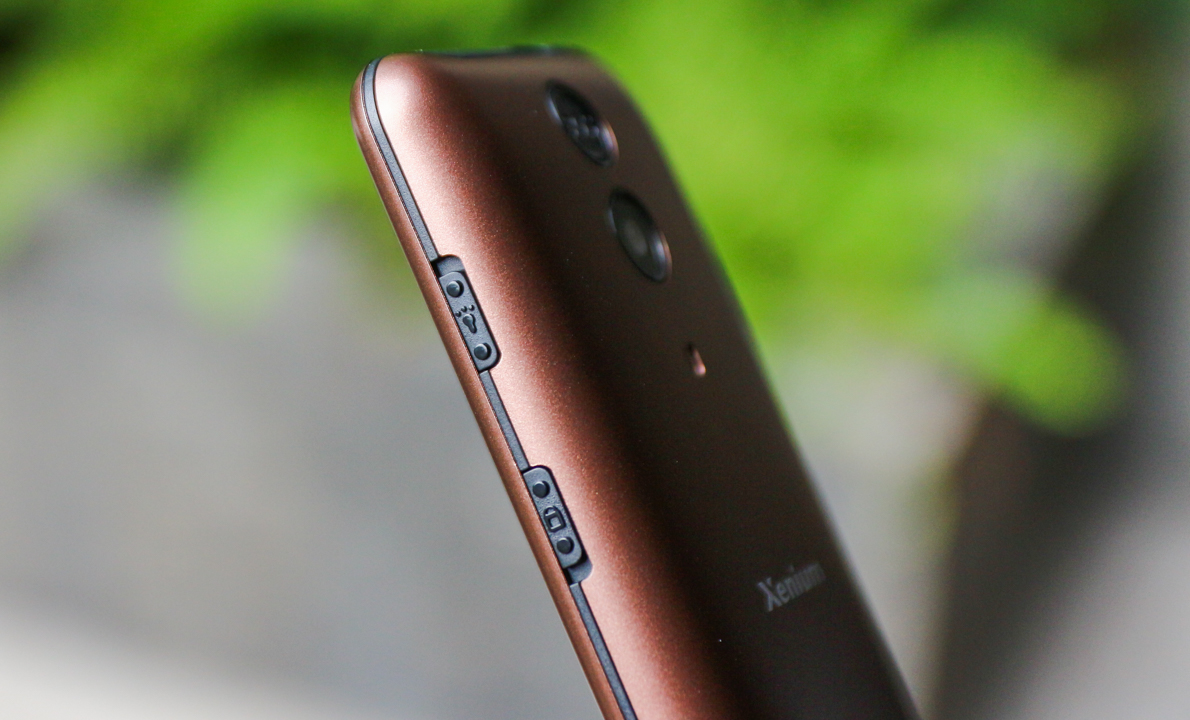 Đánh giá Philips E331 Đánh giá Philips E331