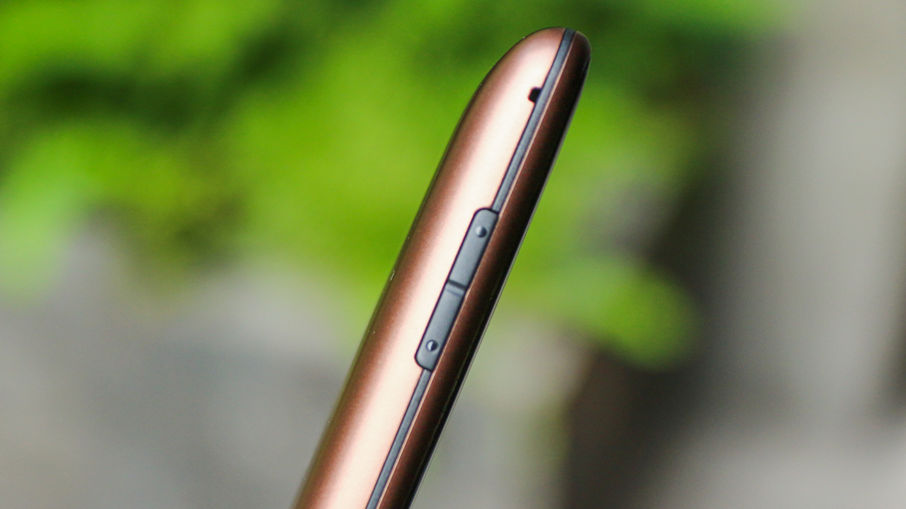 Đánh giá Philips E331 Đánh giá Philips E331