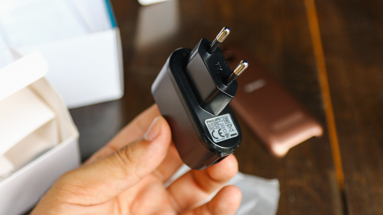 Đánh giá Philips E331 Đánh giá Philips E331