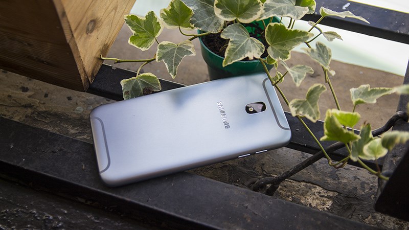 Samsung Galaxy J7 Pro